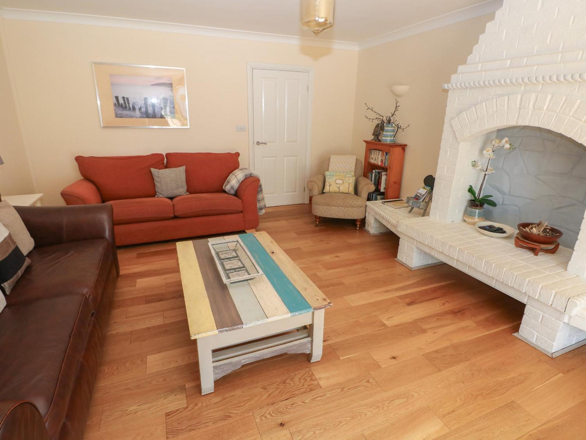 Yr Hen Ardd Villa Haverfordwest Bagian luar foto