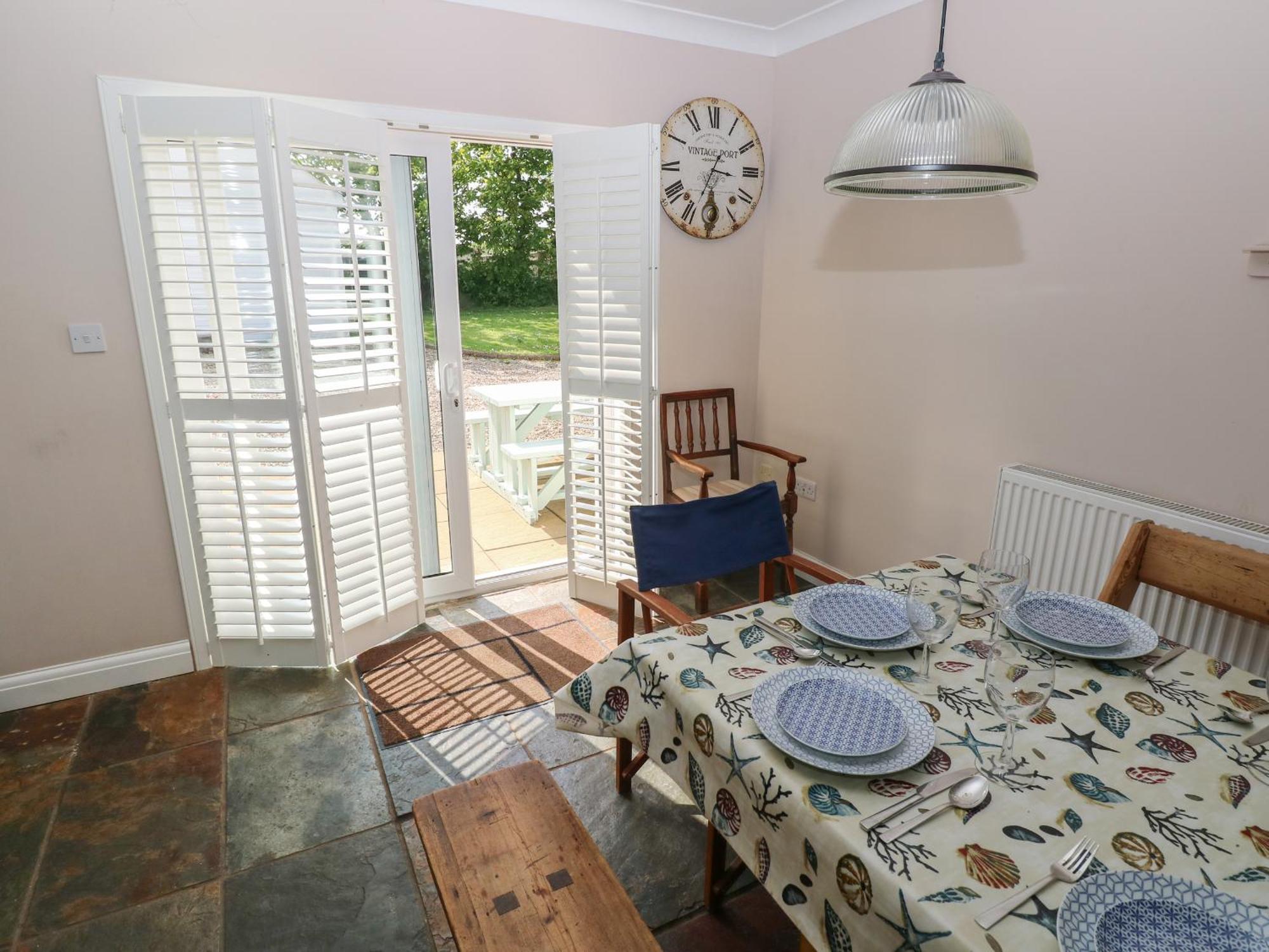 Yr Hen Ardd Villa Haverfordwest Bagian luar foto