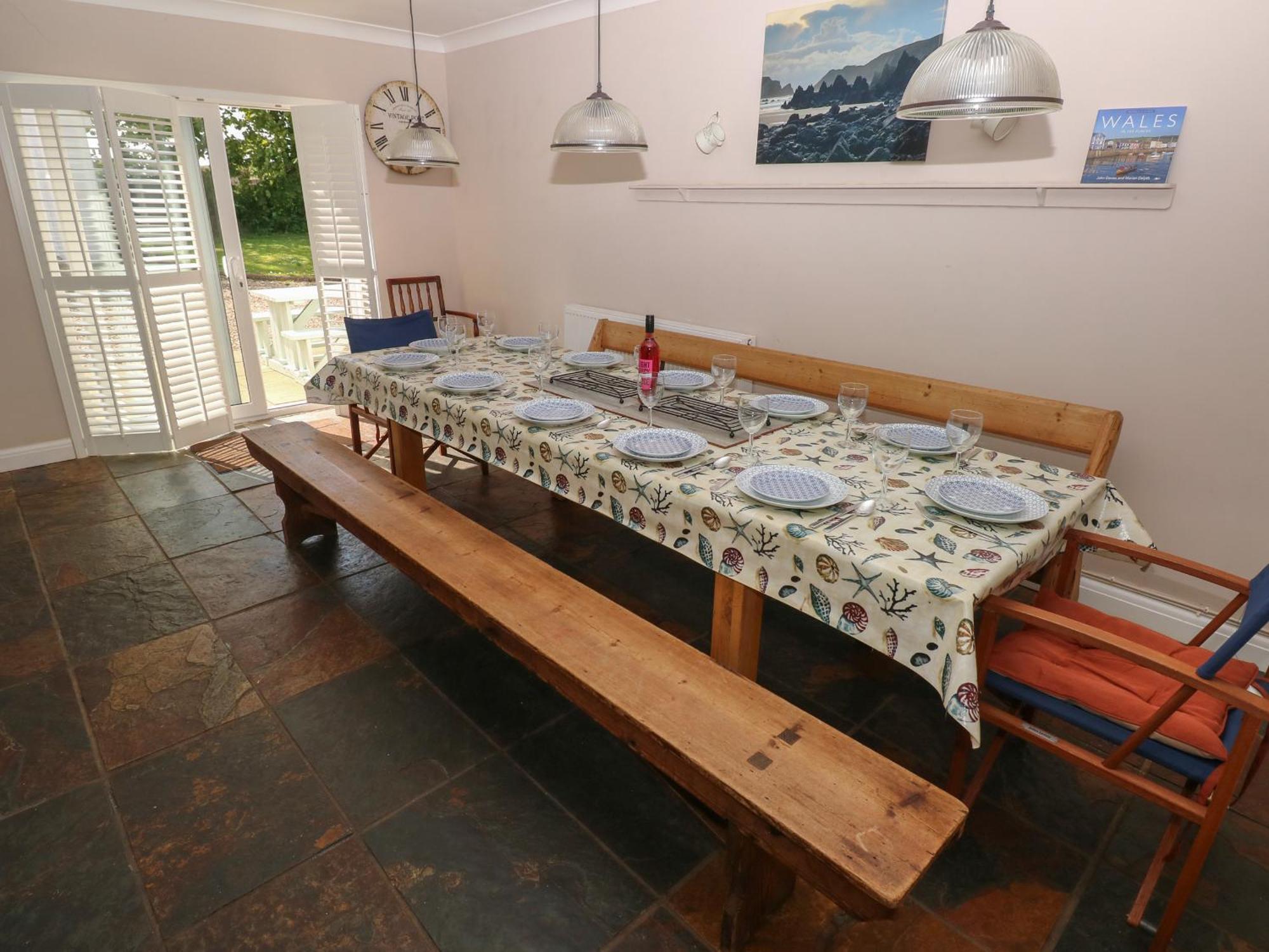 Yr Hen Ardd Villa Haverfordwest Bagian luar foto