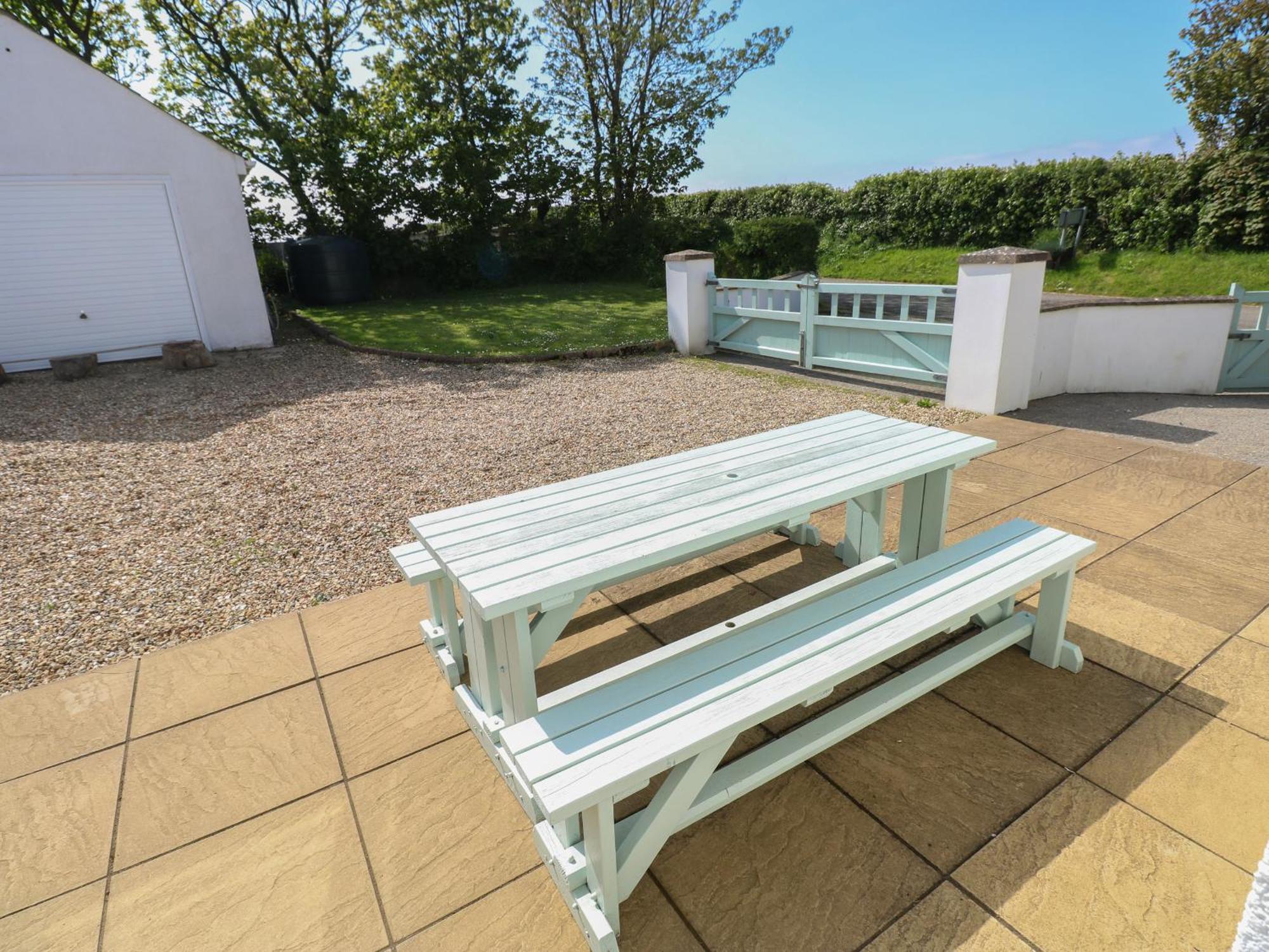 Yr Hen Ardd Villa Haverfordwest Bagian luar foto