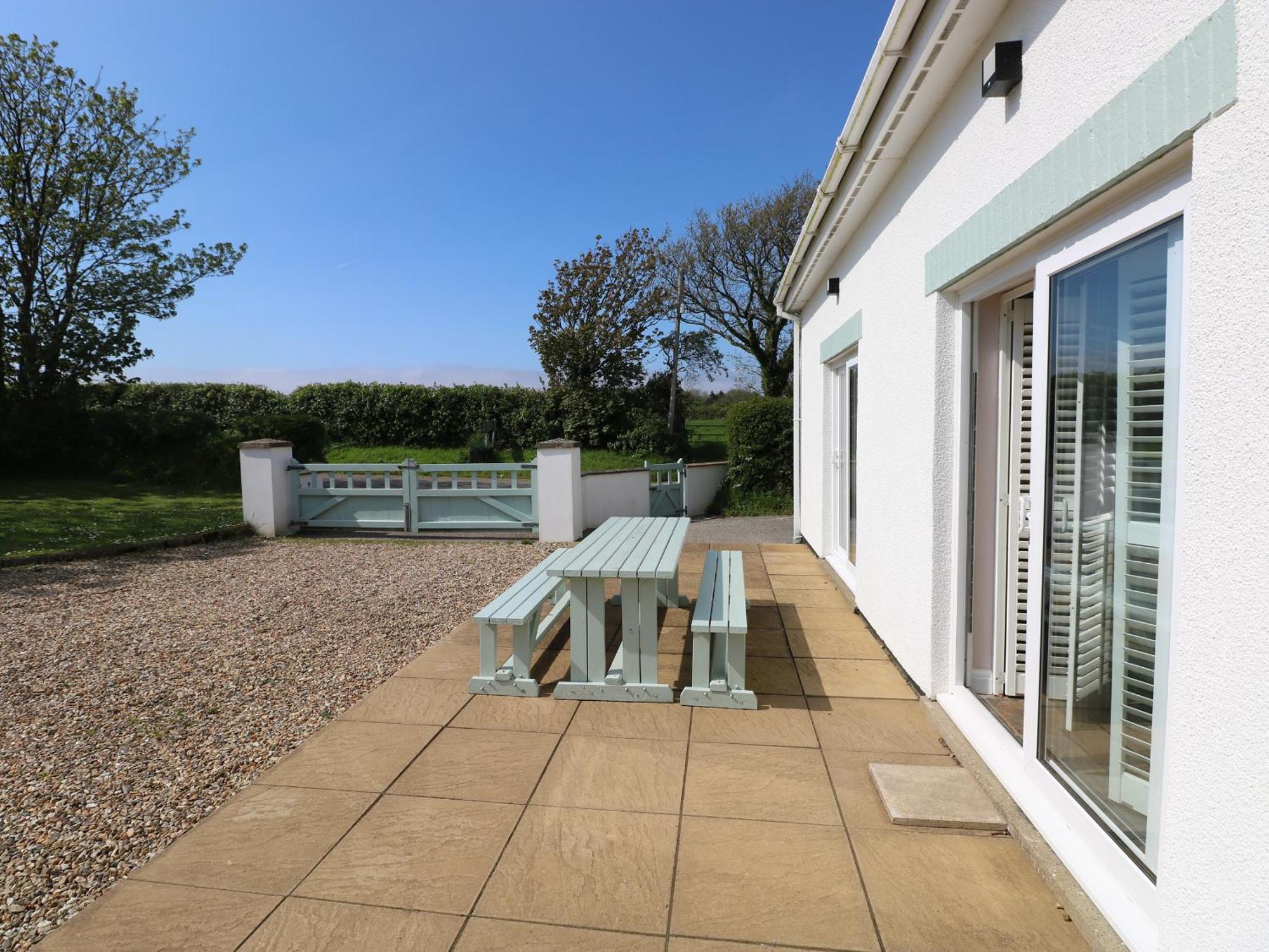 Yr Hen Ardd Villa Haverfordwest Bagian luar foto